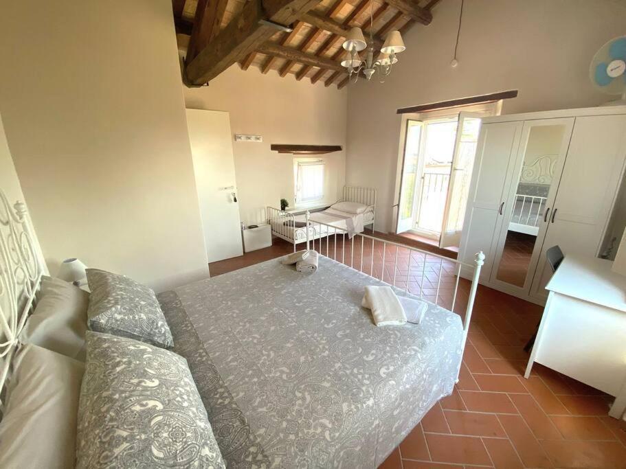Villa Ginevri, La Casa Vacanze Immersa Nel Verde Mondavio Exterior photo